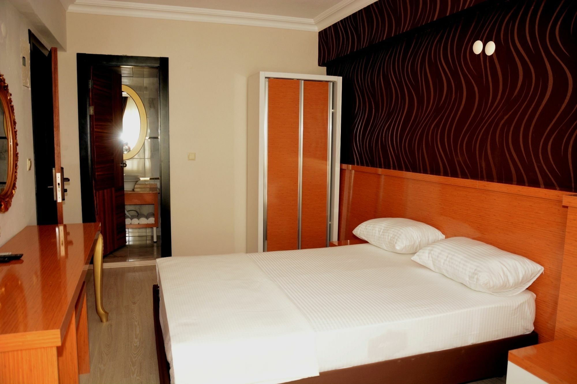 Derin Suit Otel Antalya Zewnętrze zdjęcie